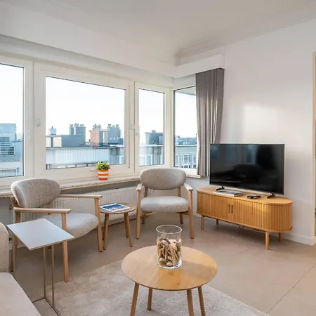 Incredibly Renovated Flat On A Suberb Location * Ostend