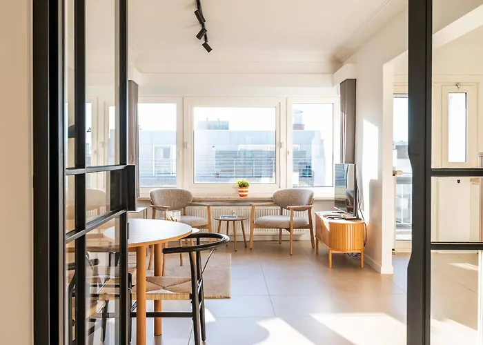 דירה Incredibly Renovated Flat On A Suberb Location