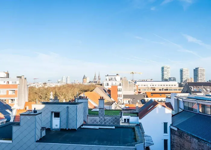 Incredibly Renovated Flat On A Suberb Location