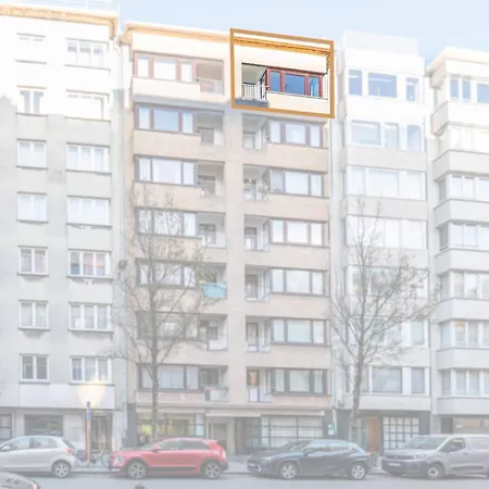 Incredibly Renovated Flat On A Suberb Location * Ostende